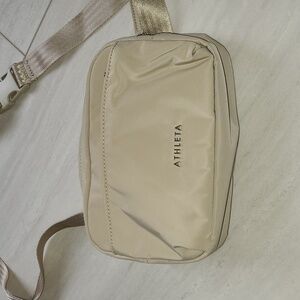 Athleta Belt/Crossbody Bag!!